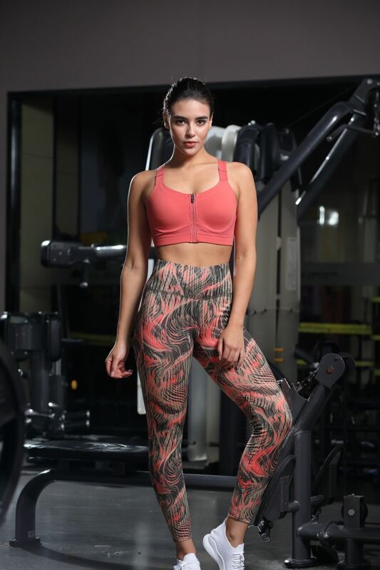 quality Keyhole Back Sports Bra Moisture Wicking Four Way Stretch Medium Support factory