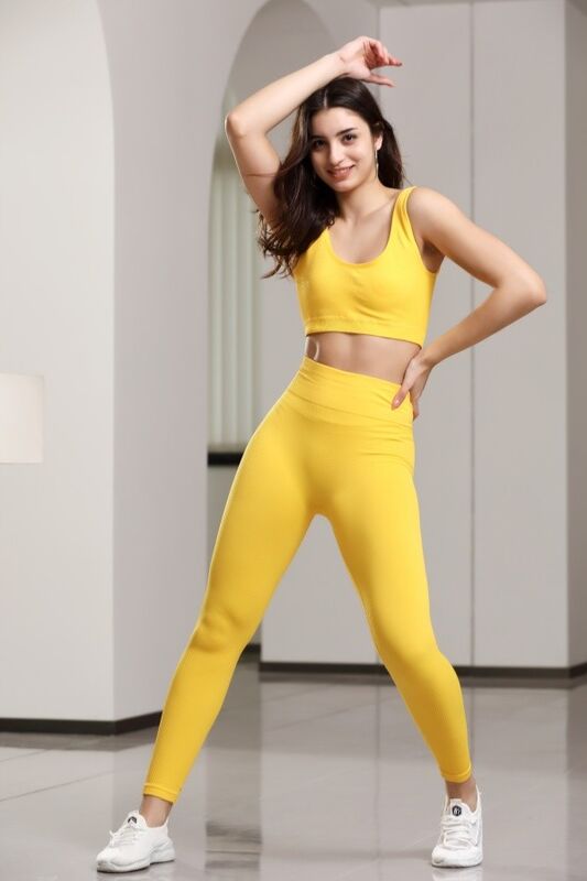 quality Ladies' 4 Way Stretch Compression Bra and Capri Leggings factory