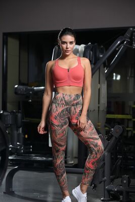 quality Keyhole Back Sports Bra Moisture Wicking Four Way Stretch Medium Support factory